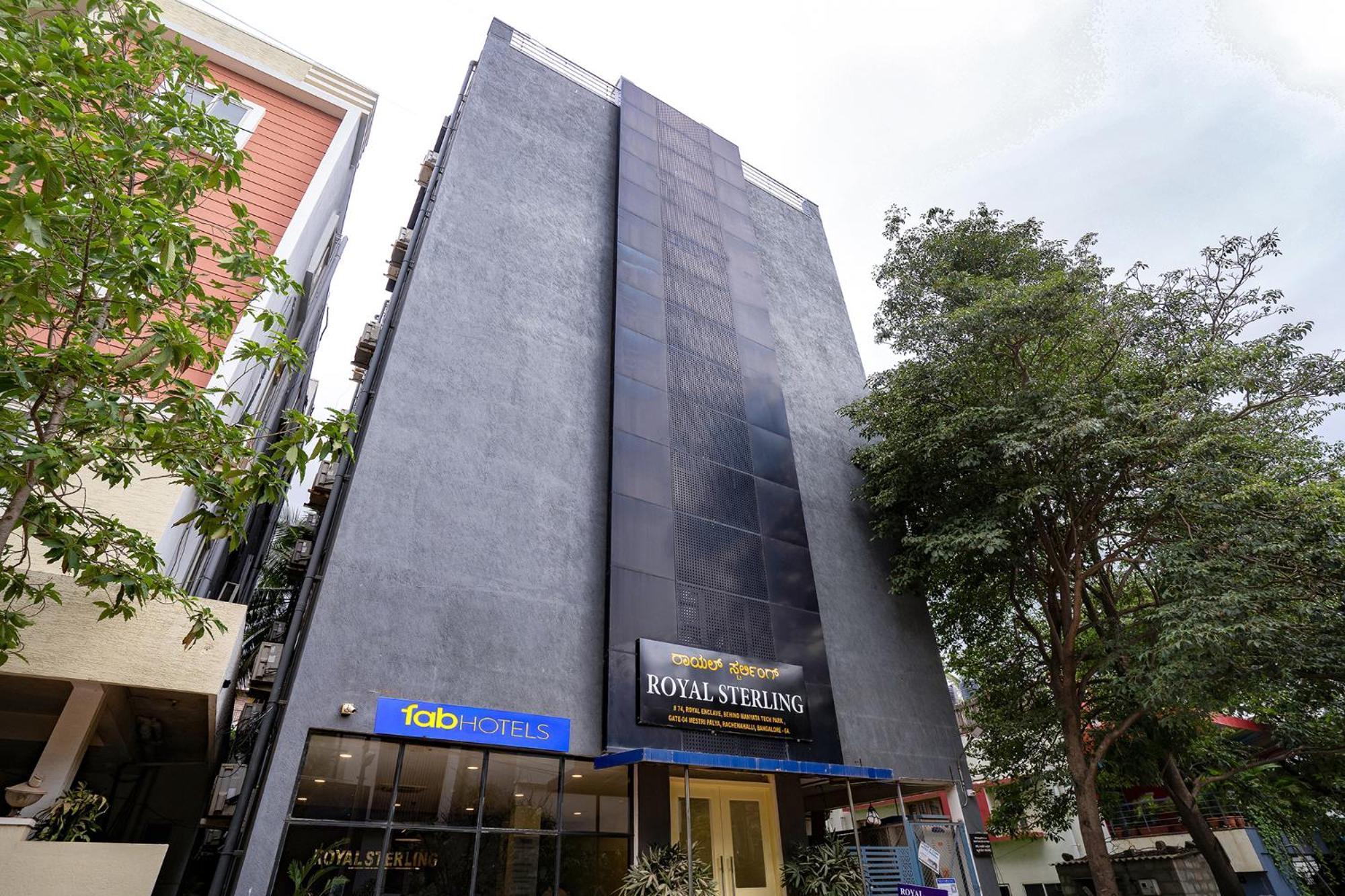 Fabhotel Royal Sterling- Manyata Tech Park Bangalore Eksteriør billede