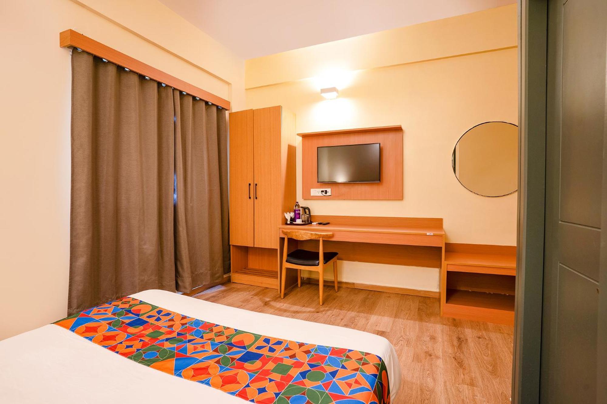 Fabhotel Royal Sterling- Manyata Tech Park Bangalore Eksteriør billede