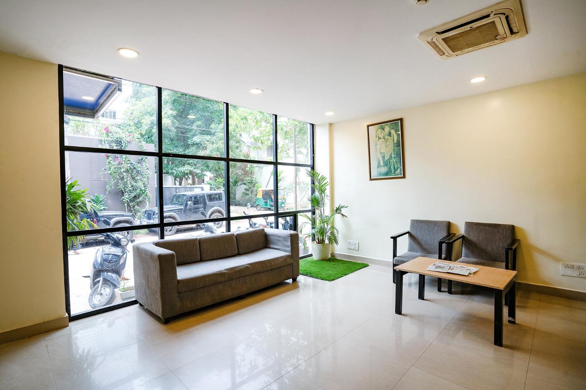 Fabhotel Royal Sterling- Manyata Tech Park Bangalore Eksteriør billede
