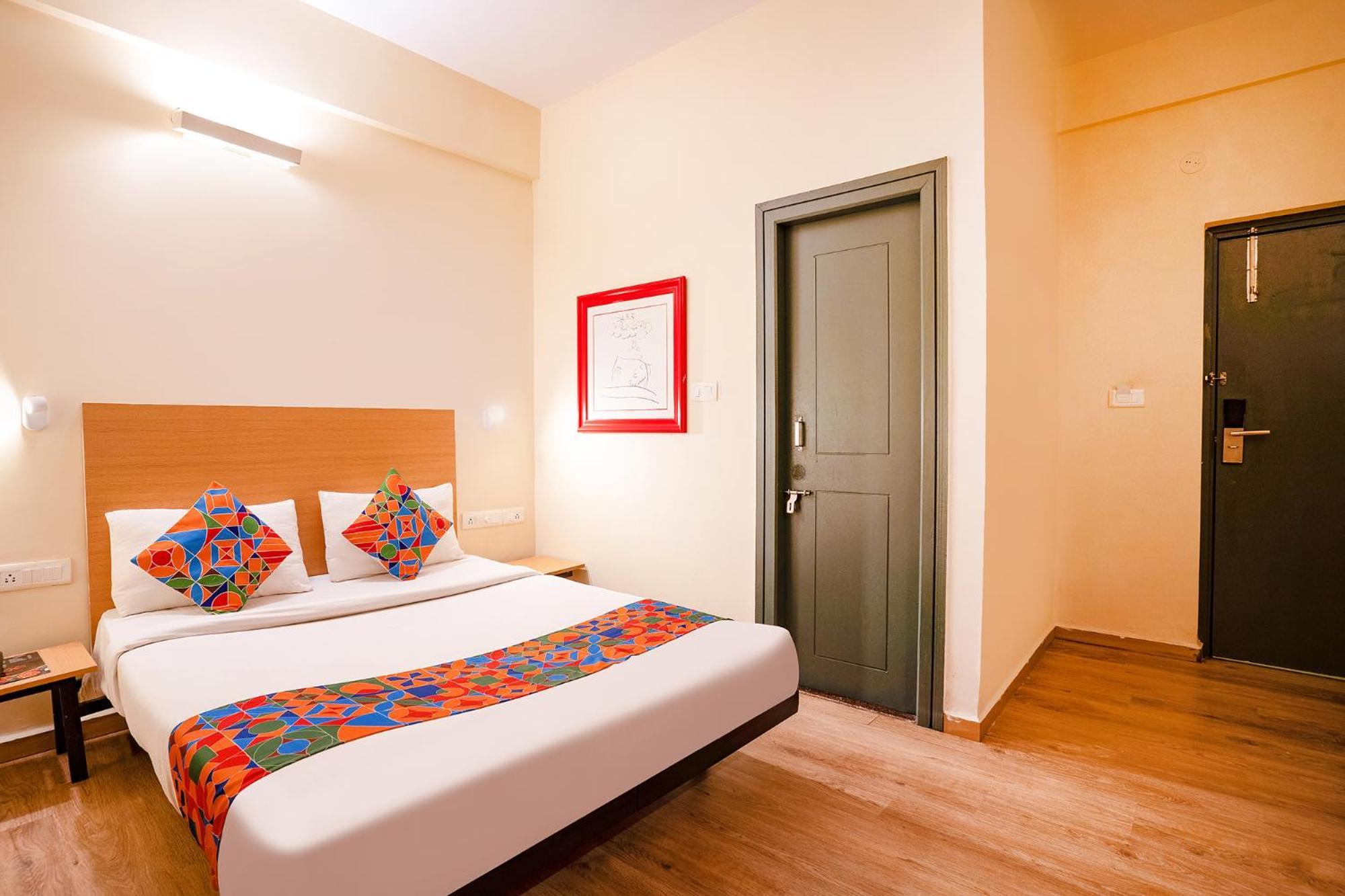 Fabhotel Royal Sterling- Manyata Tech Park Bangalore Eksteriør billede
