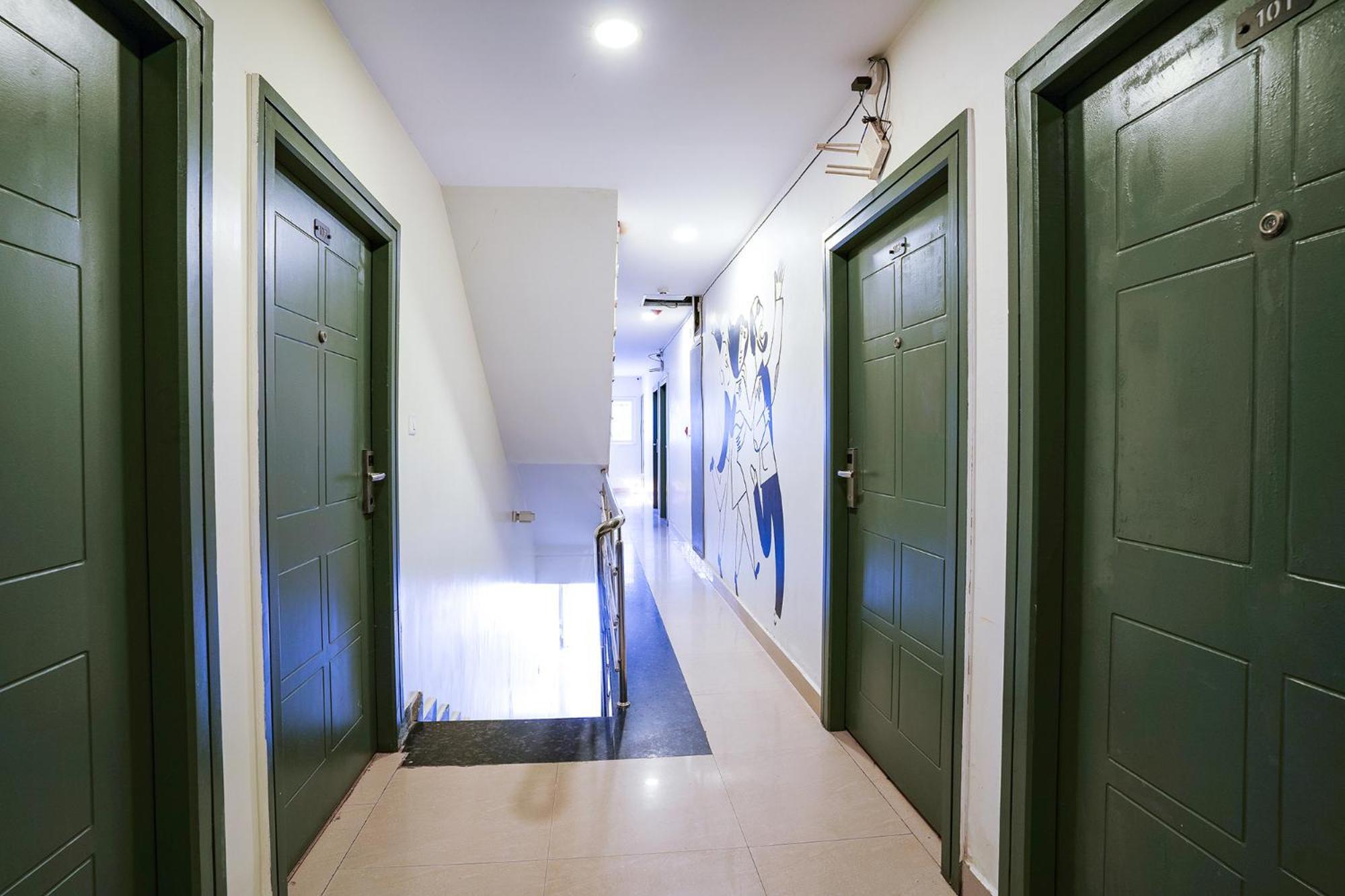 Fabhotel Royal Sterling- Manyata Tech Park Bangalore Eksteriør billede