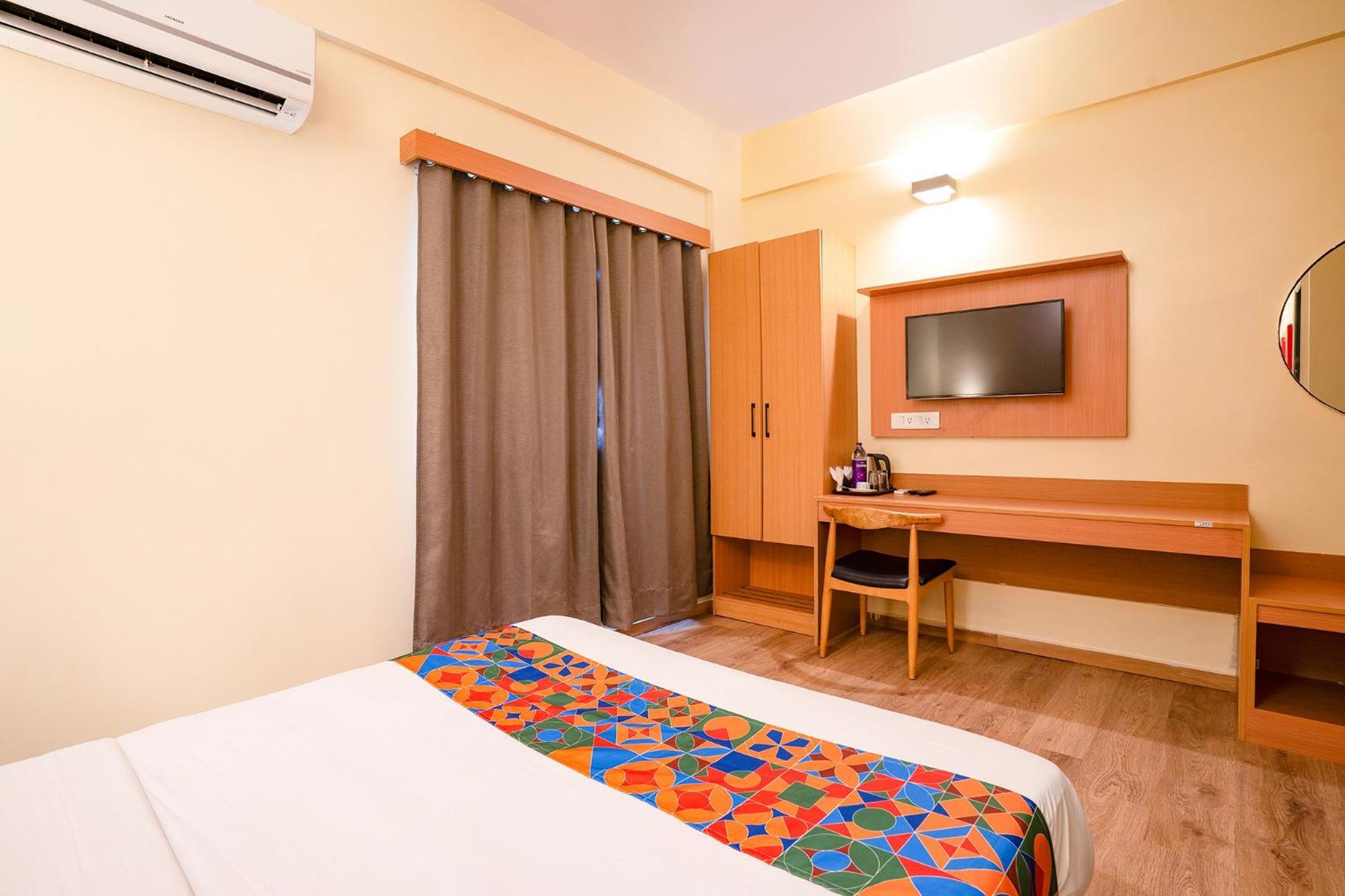 Fabhotel Royal Sterling- Manyata Tech Park Bangalore Eksteriør billede