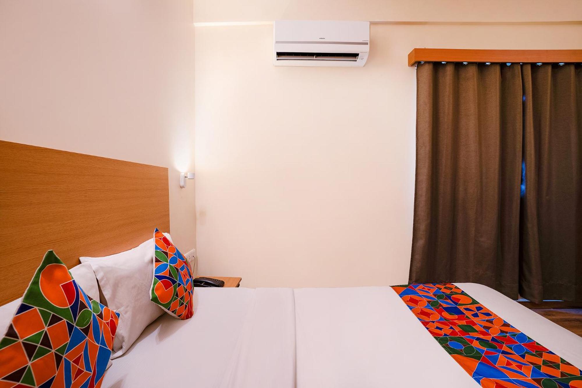 Fabhotel Royal Sterling- Manyata Tech Park Bangalore Eksteriør billede